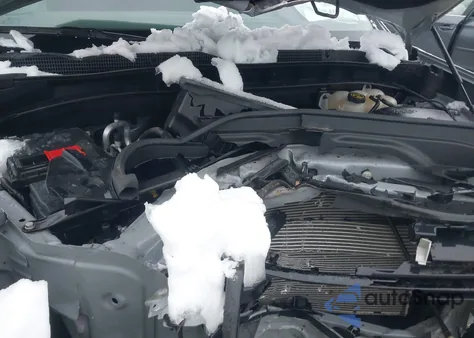 2024 GMC Sierra 1500 4Wd Short Box Elevation With 3Sb from USA, damaged, VIN 1GTUUCED6RZ147595